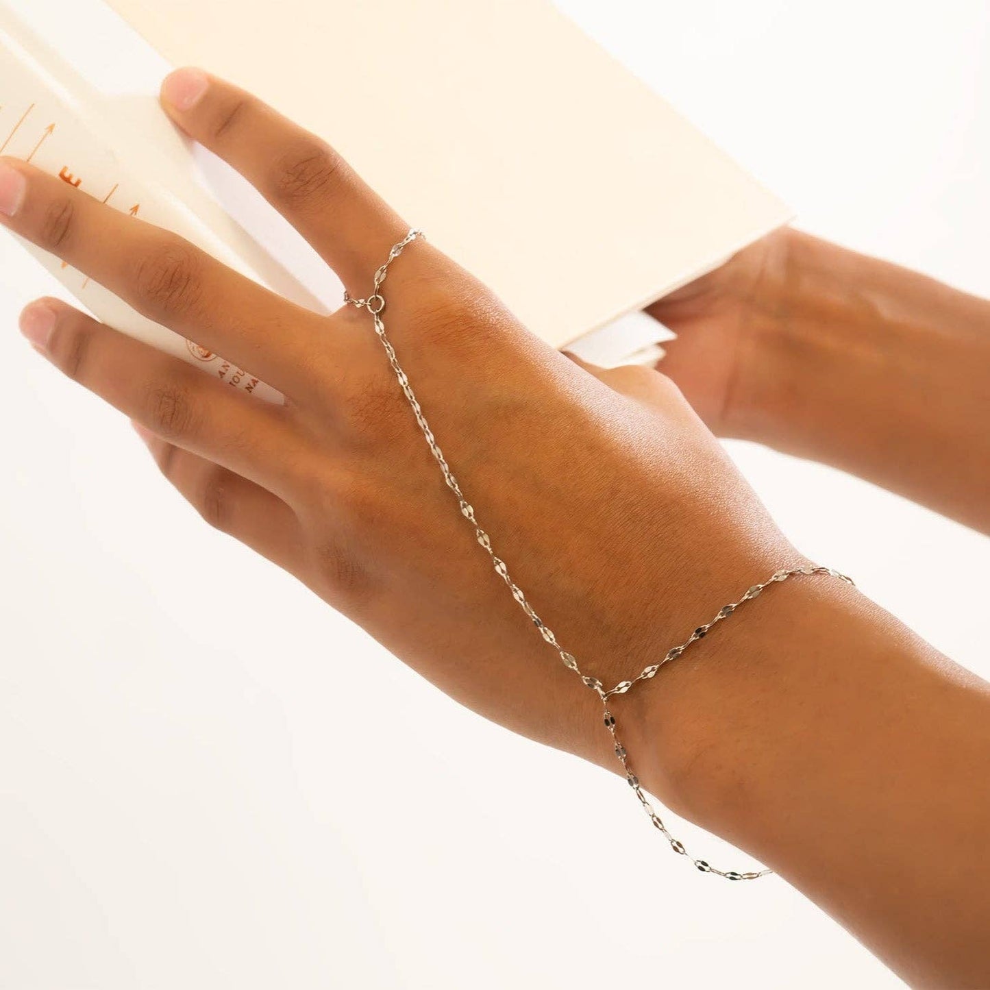 Lip Hand Chain 18K Gold PVD Stainless Steel