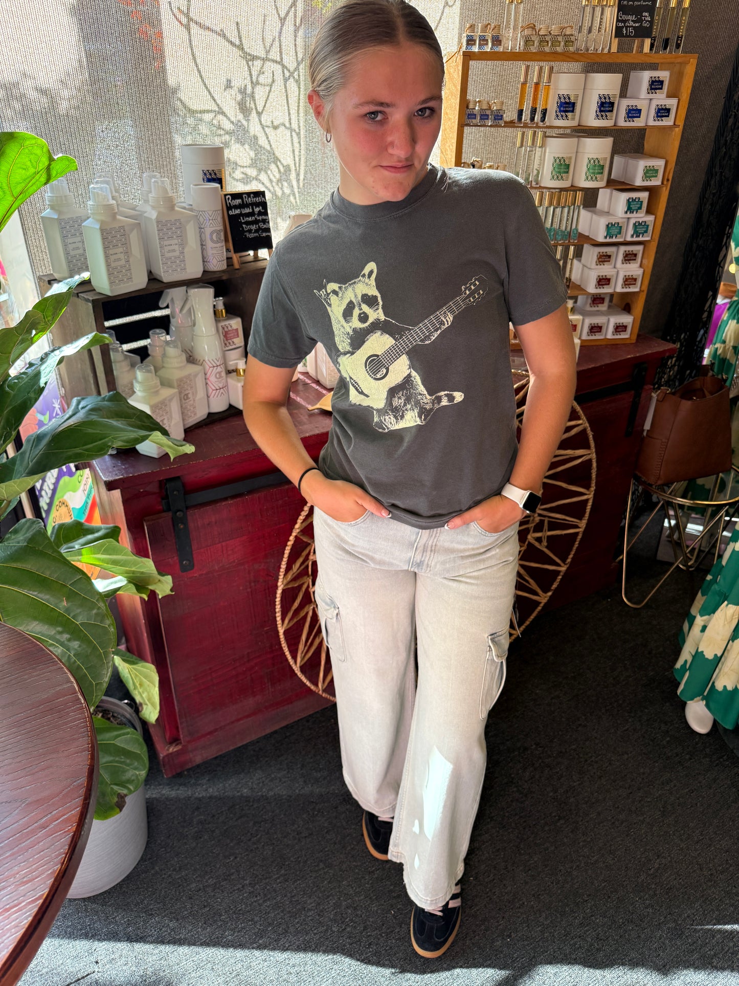 Madison Cargo Mid Rise Hotel California