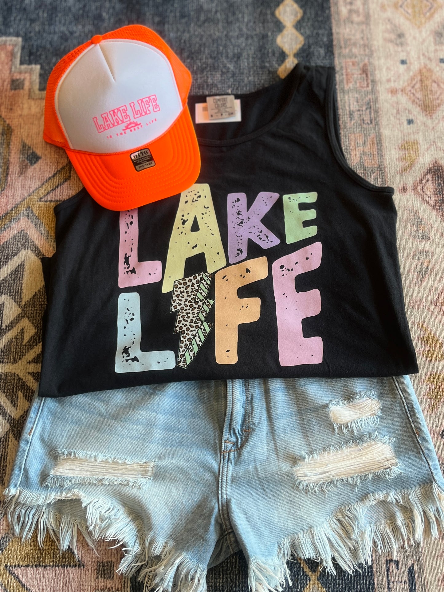 Lake Life Tank