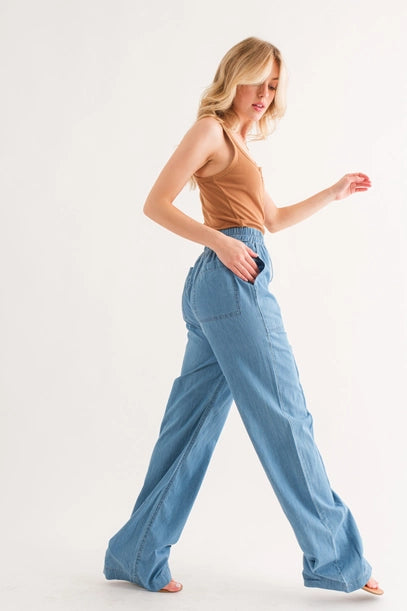 Relaxed Fit Chambray Pant