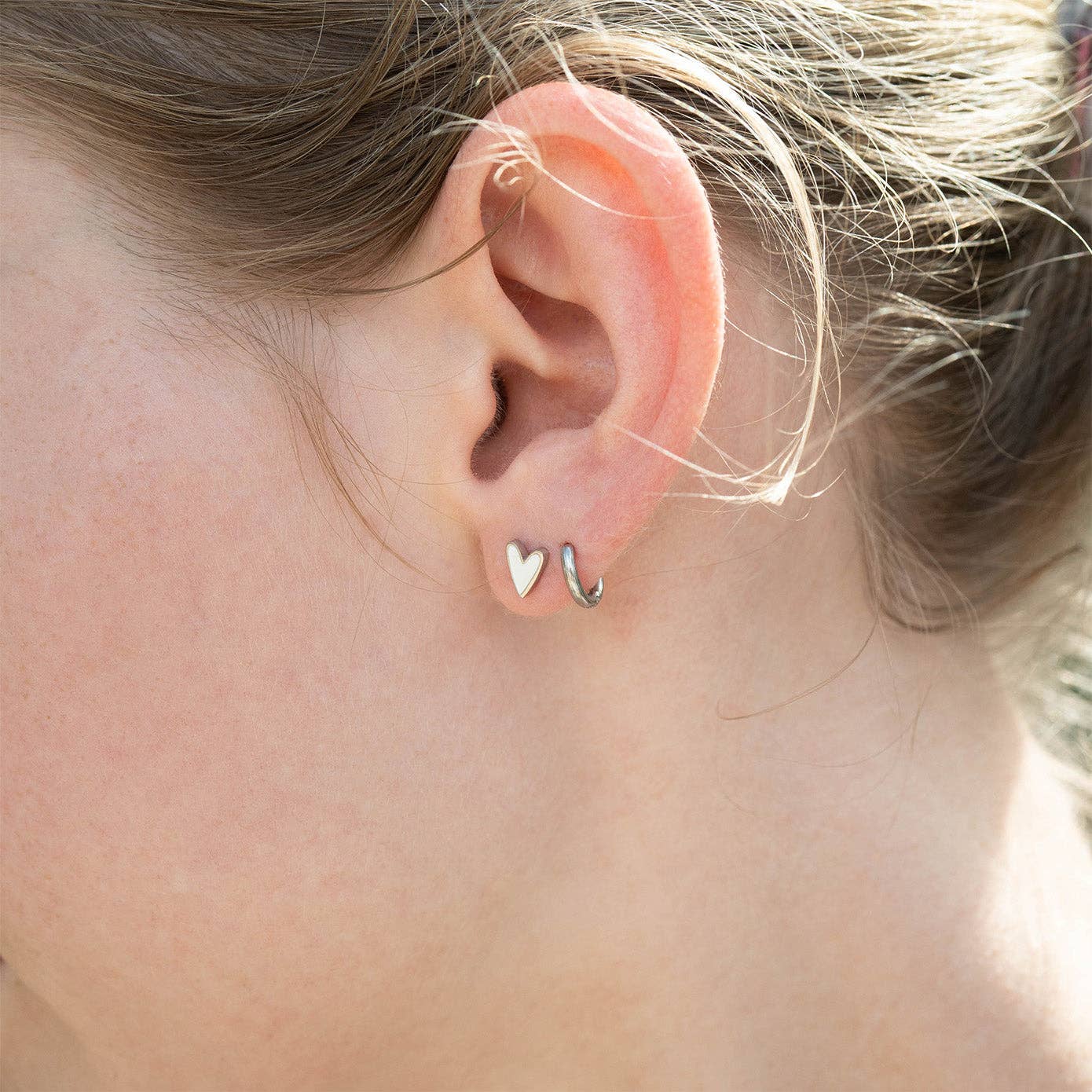 White Heart Stud Earrings 18K Gold PVD Stainless Steel