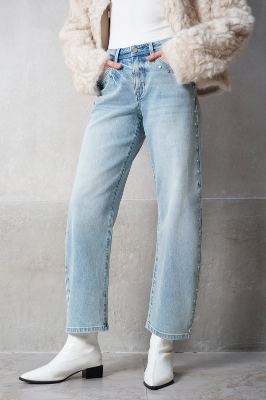 Mid Rise Ankle Studded Barrel Leg Jeans