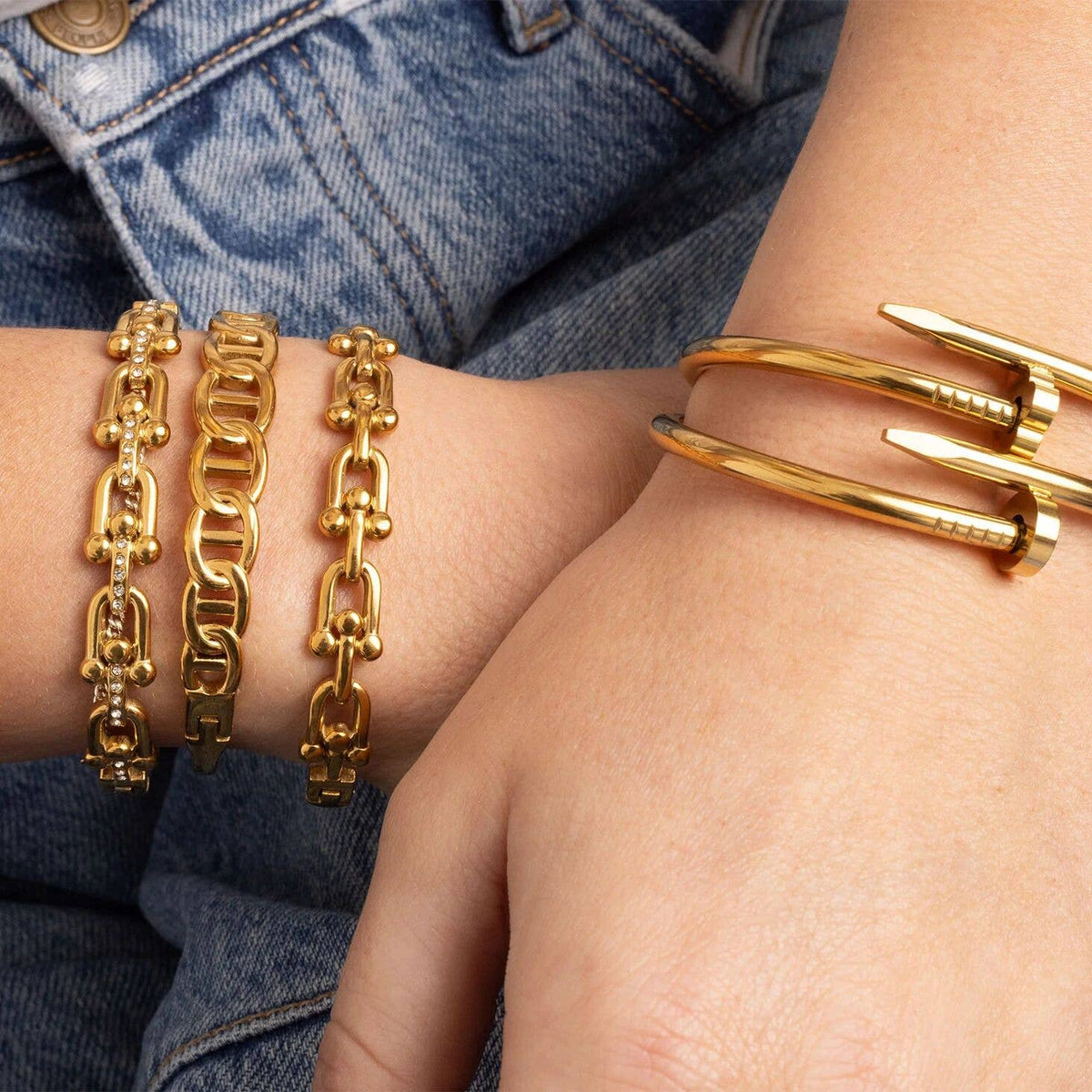 18K Gold PVD Stainless Steel Stone Hardware Bangle