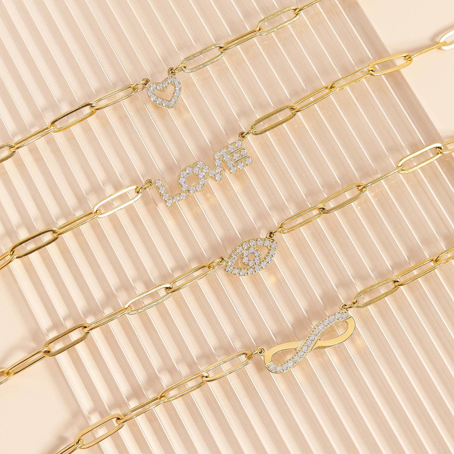 "Heart" Paperclip Necklace 18K Gold PVD Stainless Steel