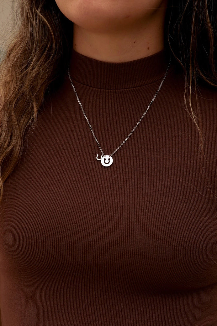 Cutout 2 Piece Horseshoe Necklace