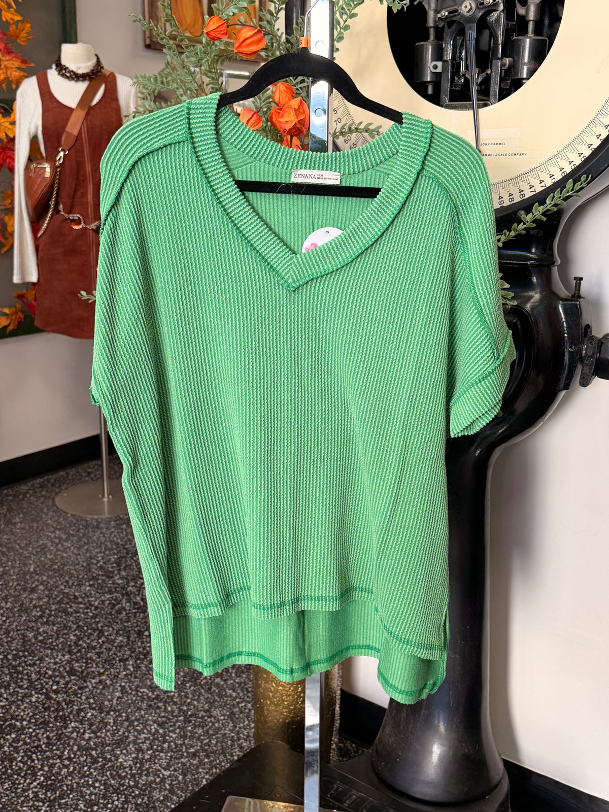 Raised Ribbed V Neck