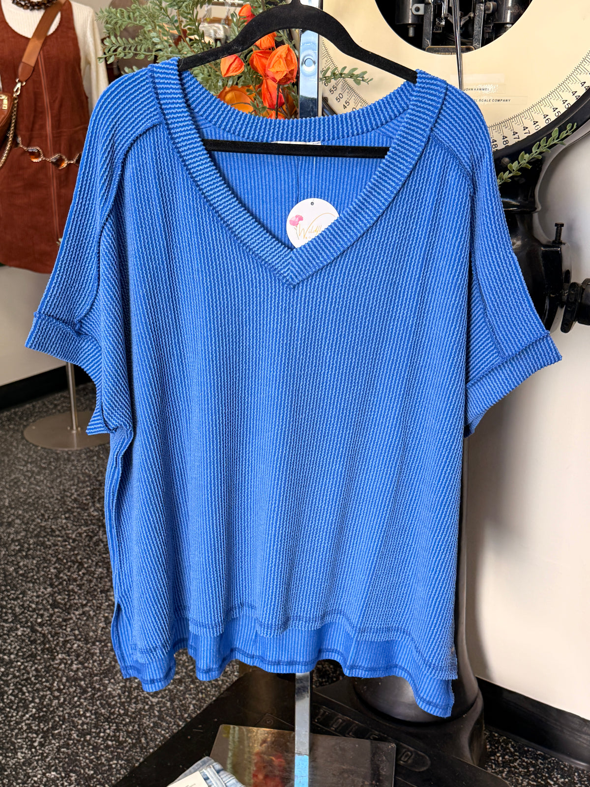 Raised Ribbed V Neck