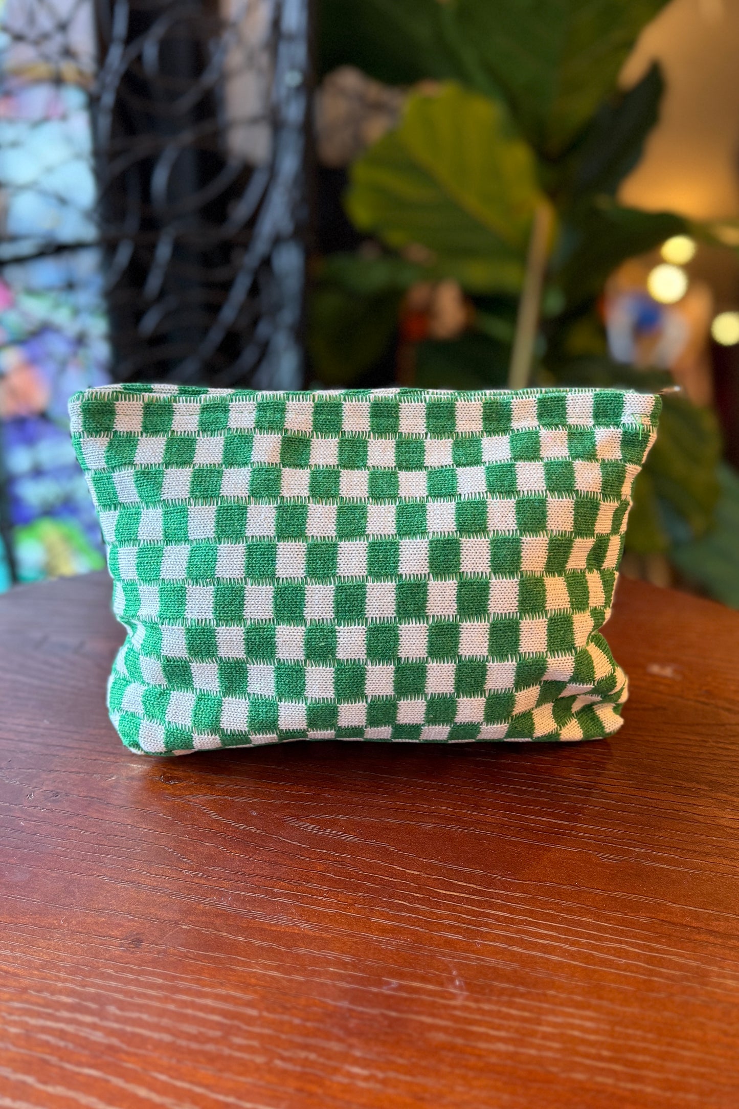 Chic Checkered Makeup Bag