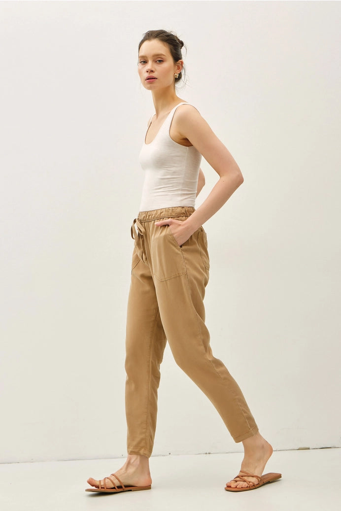 Lara Tencel Ankle Pants
