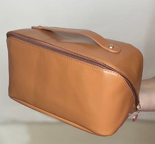 Large Capacity Cosmetic Bag